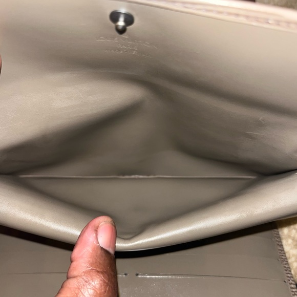 💯Authentic Louis Vuitton Epi Portefeuille International Long Wallet - Picture 8 of 17